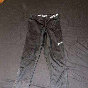 Nike leggings